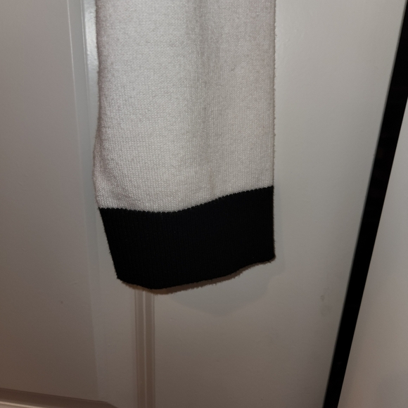 NWT Michael/Michael Kors Black/White Stripe Cardigan Gold Logo Buttons Size XL - Picture 4 of 11